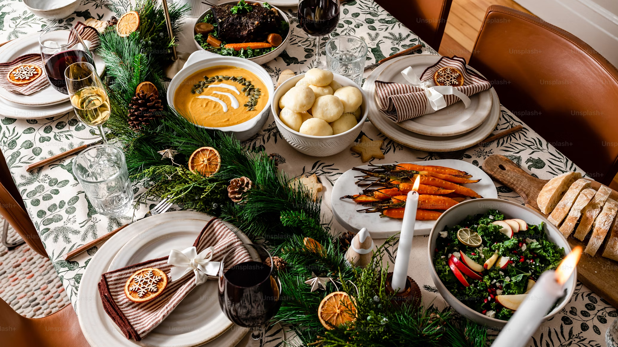 how to host a sustainable Christmas party, organic Christmas meal ideas, Christmas dinner sustainability tips