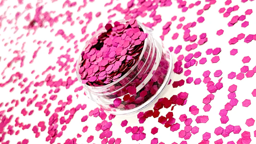 sustainable glitter, best glitter for body art, plastic-free glitter